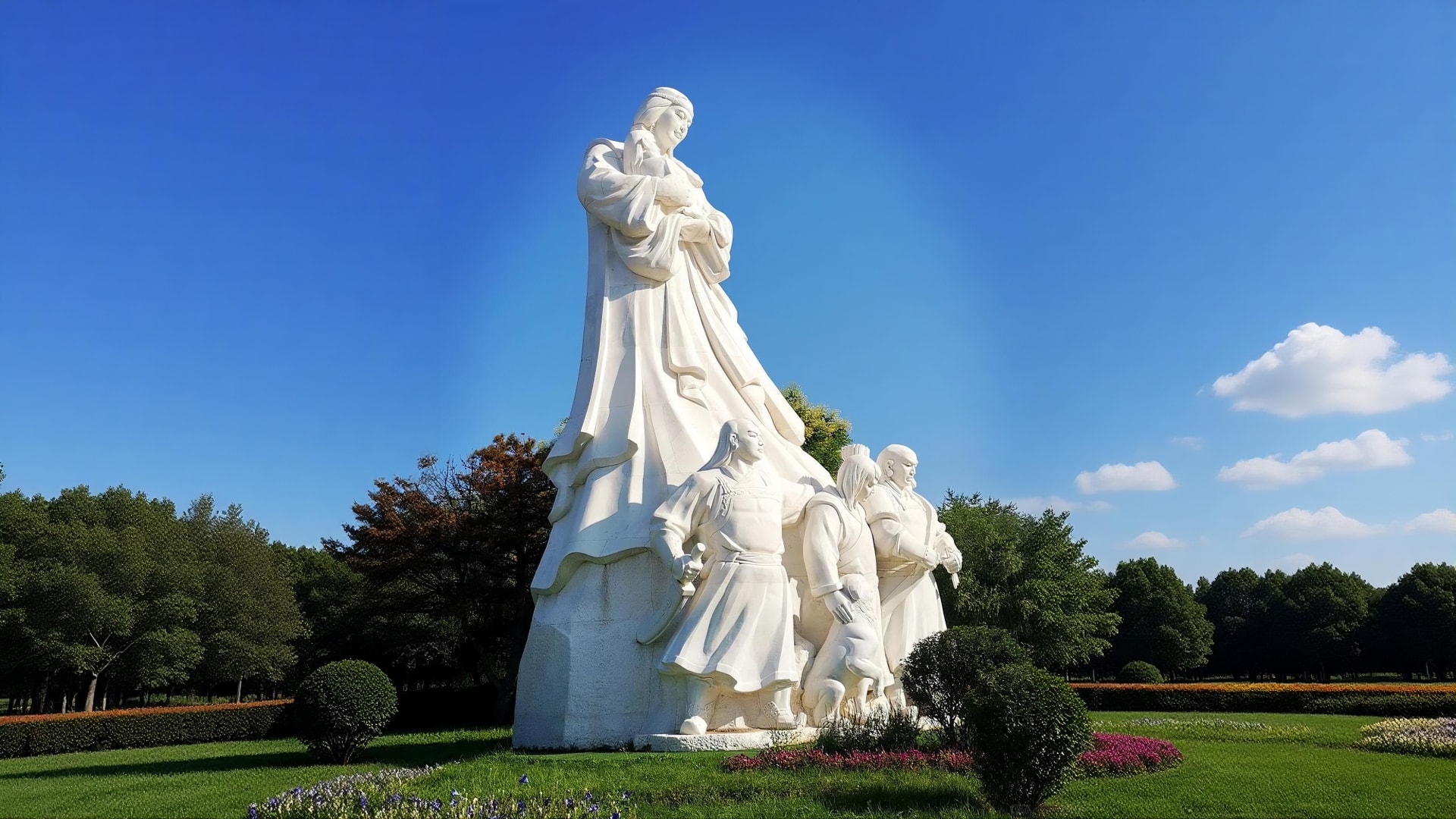 Madonna of the Steppe - China Carving Art